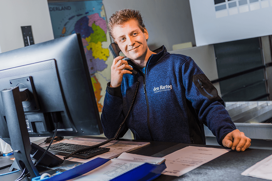 Werkplaats-bel -den hartog bouwmaterieel Werkplaats-bel -den hartog bouwmaterieel